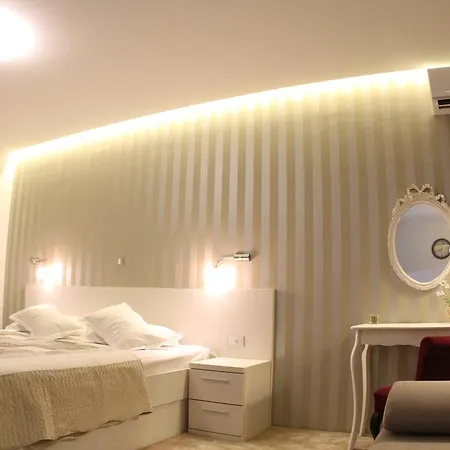 Apartment Studio Mirakul