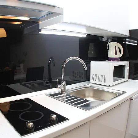 Apartment Studio Mirakul Split
